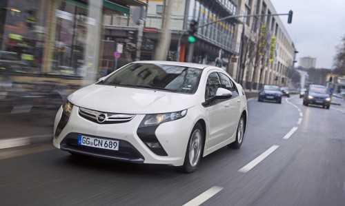 opel ampera