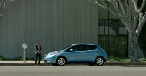 publicité nissan leaf electrique