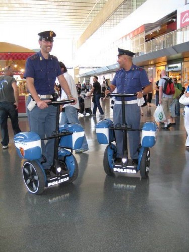 rome police segway electrique