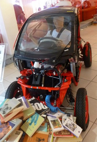 La Twizy ZE après le choc frontal