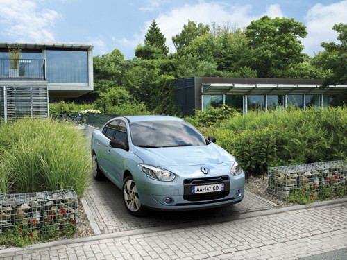 Renault souahite alimenter la maison en électricité avec la voiture électrique