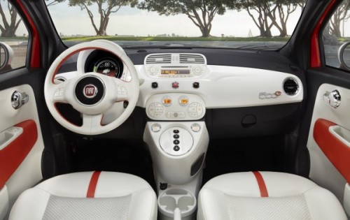 Intérieur de la Fiat 500 électrique