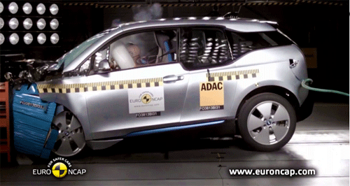 Le crash test de la BMW i3