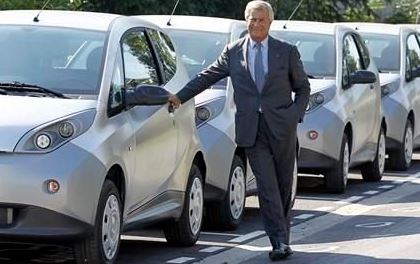 EDF et Boloré pour un réseau de bornes de rehcarges pour voitures électriques en France