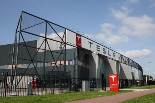 Le site d'assemblage Tesla à Tilburg en Hollande