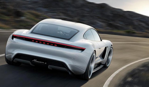 Mission E, la première Berline Porsche Electrique