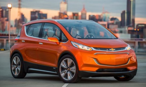 La Chevrolet Bolt versus la Tesla Model 3