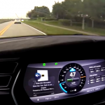 Autopilot : la voiture electrique Tesla devient autonome