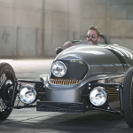 Morgan EV3 : un modèle de véhicule électrique classique à 3 roues qui transcende les époques
